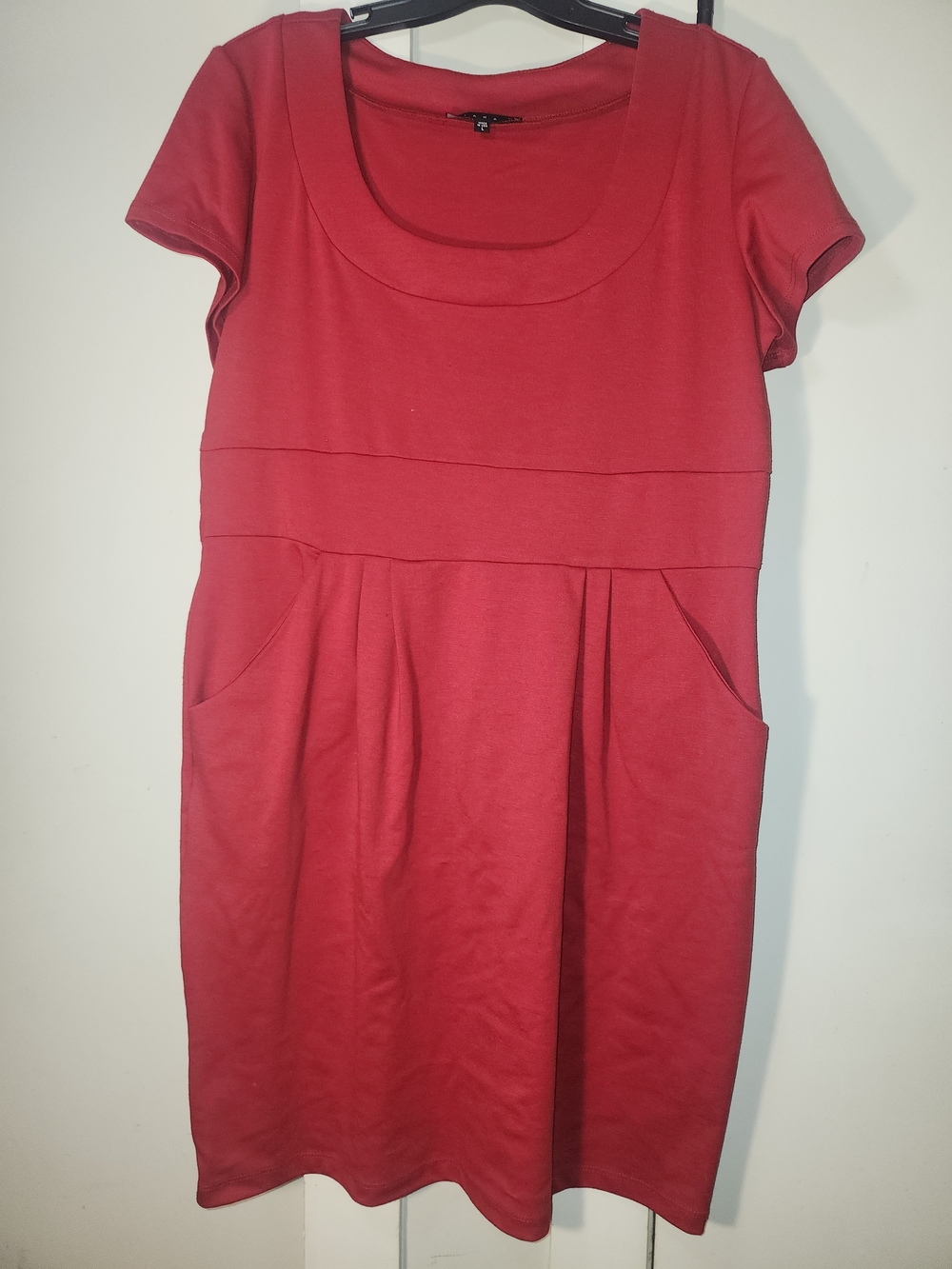 Tiana B. Red Scoop-Neck Short Sleeve Mini Dress with Pockets